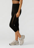 Outline 7/8 Leggings