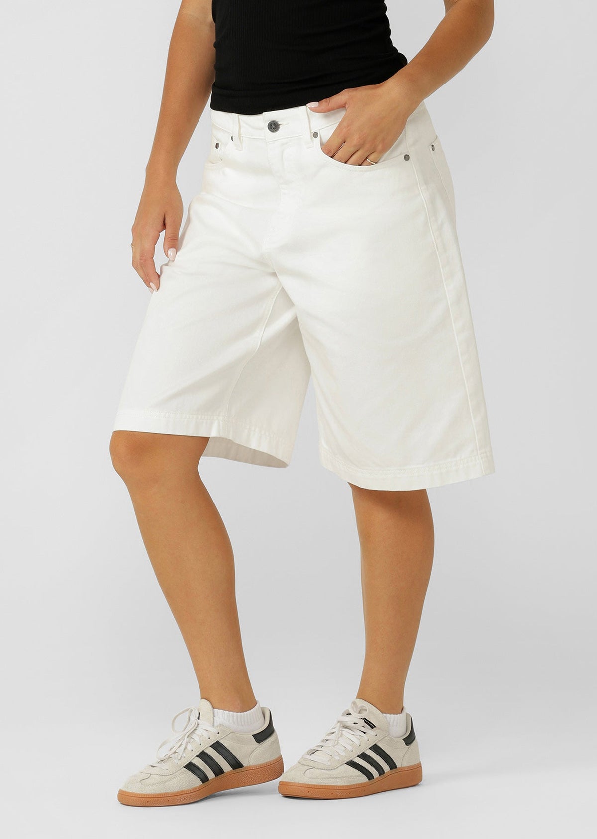 Off Duty Vintage Wash Denim Shorts