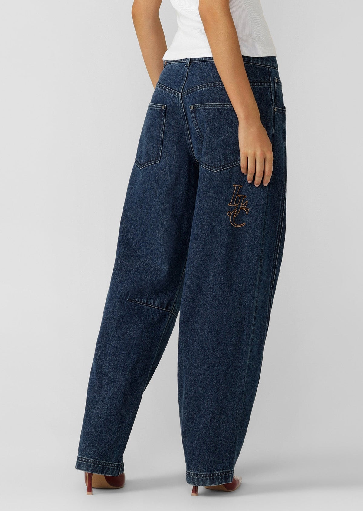 Off Duty Midrise Barrel Jeans