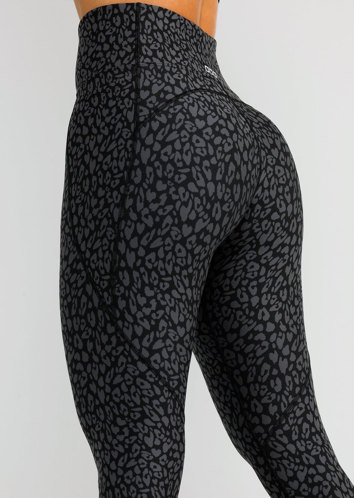 Amy Phone Pocket Ankle Biter Tech Leggings