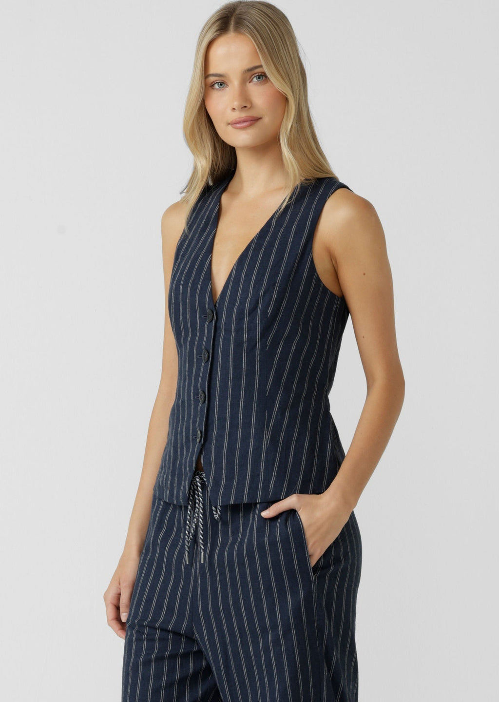 Effortless Coastline Vest