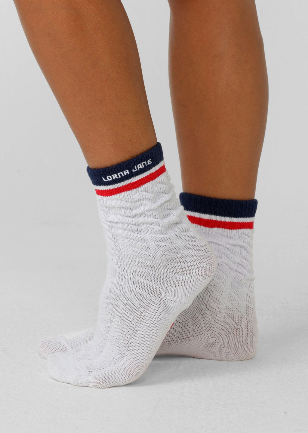 LJ Cable Knit Scrunch Socks