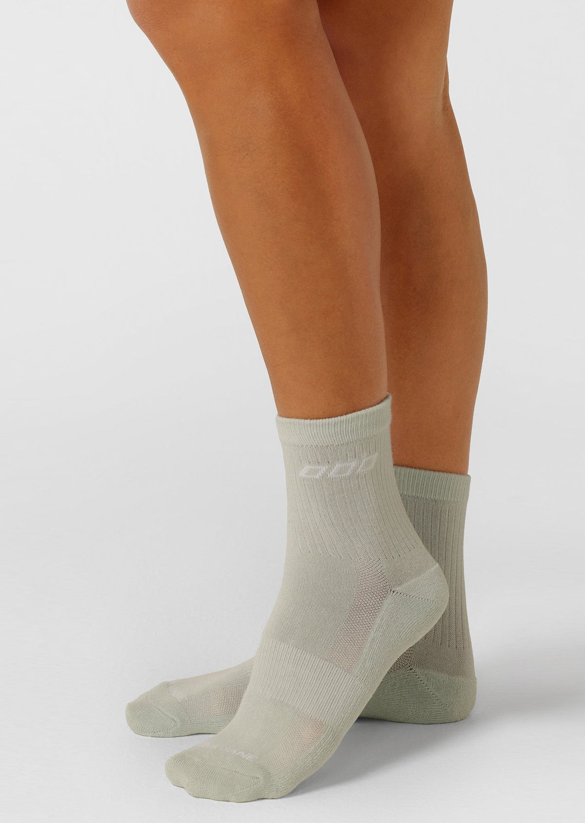 LJ Quarter Crew Socks