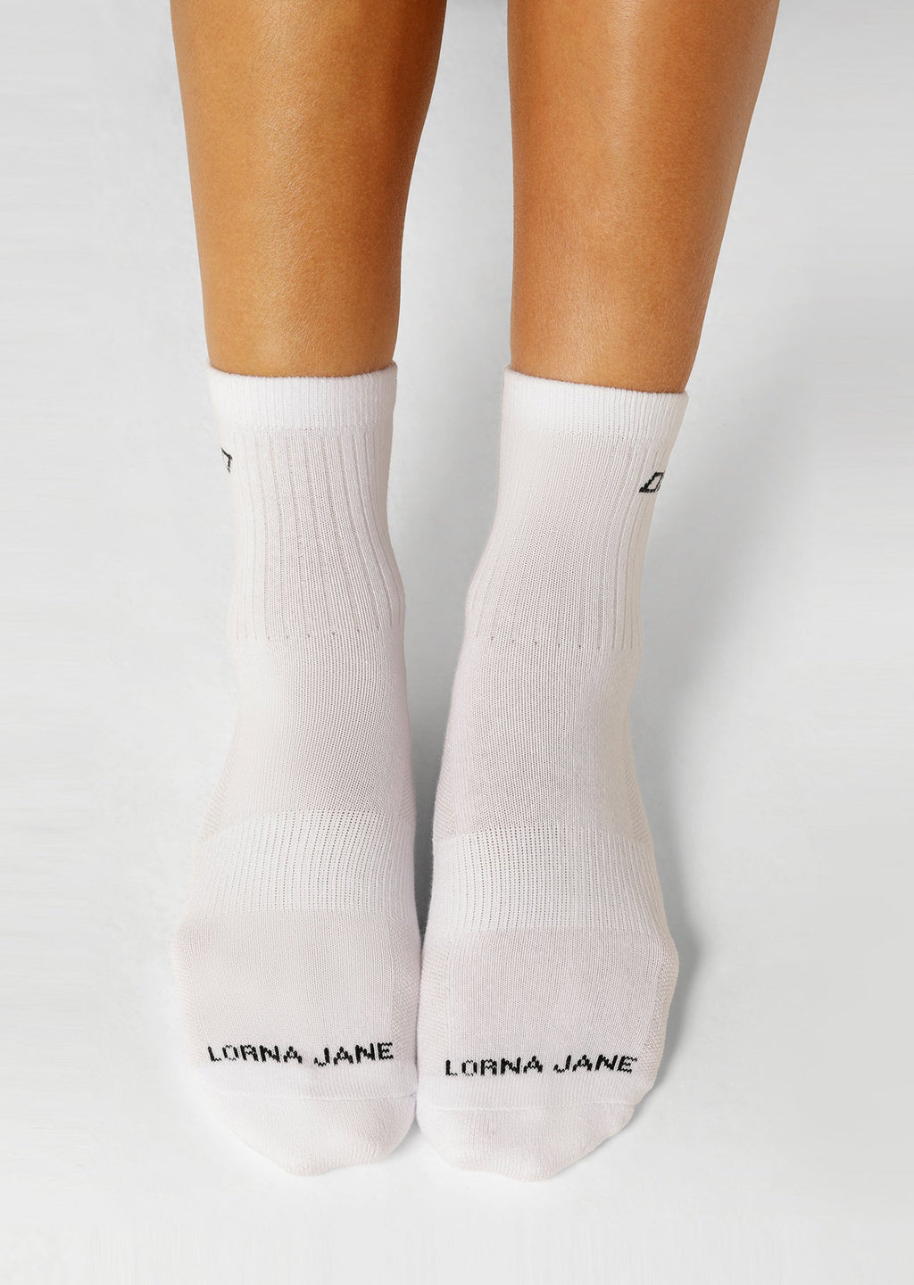 LJ Quarter Crew Socks
