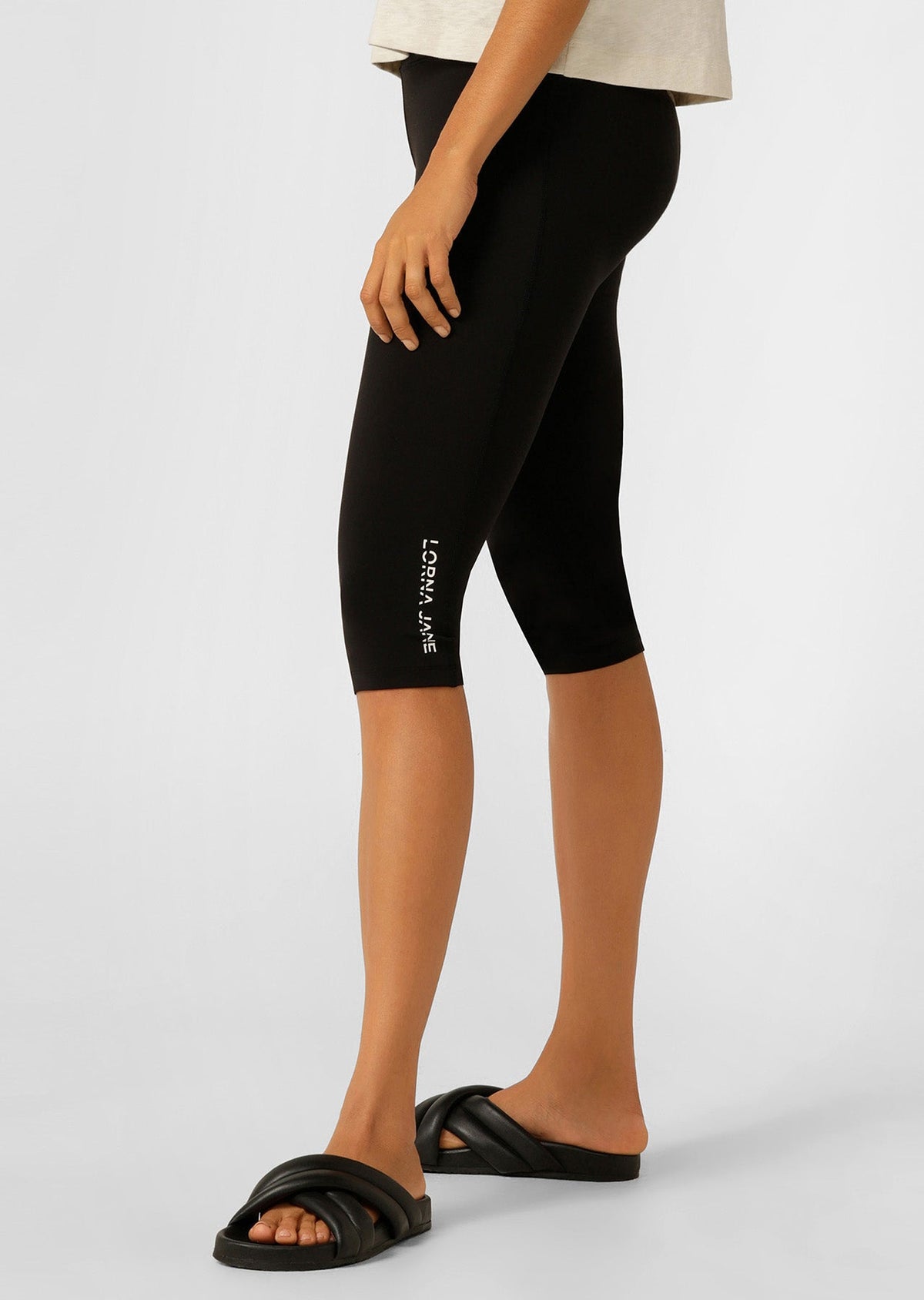 Lotus No Chafe Phone Pocket 3/4 Leggings
