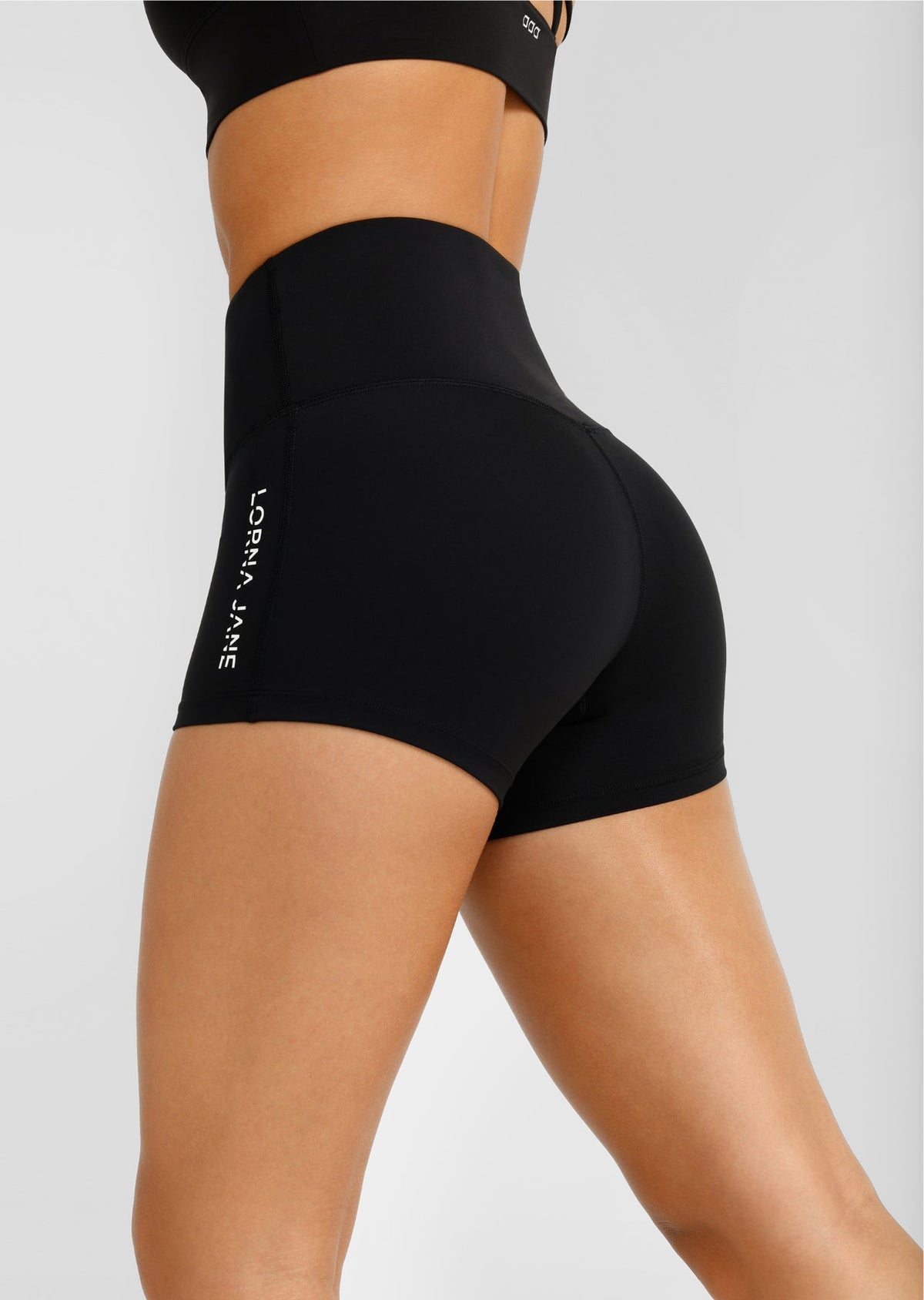 Lotus No Chafe Phone Pocket 9cm Bike Shorts