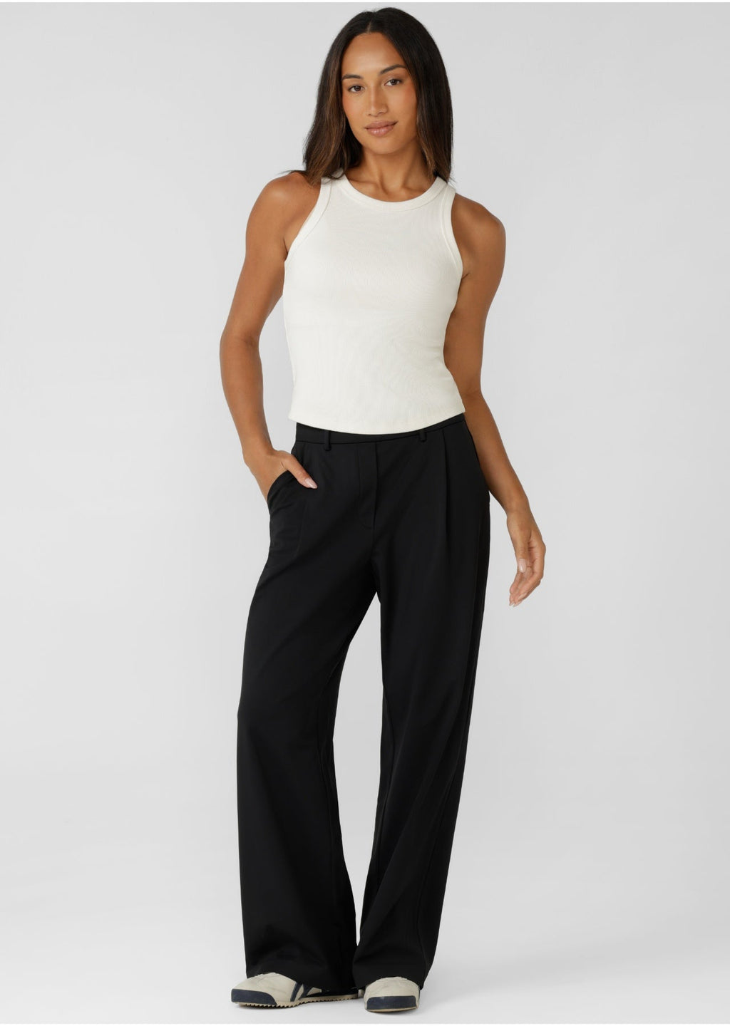 LJ Basics Rib Tank