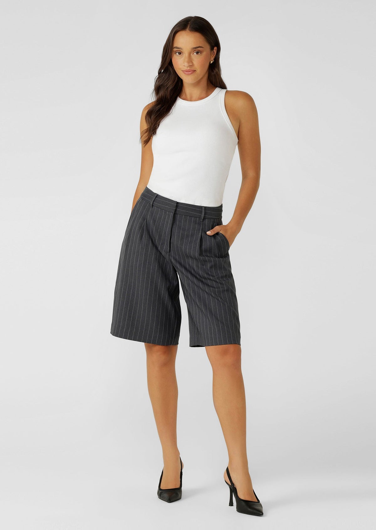 LJ Basics Rib Tank