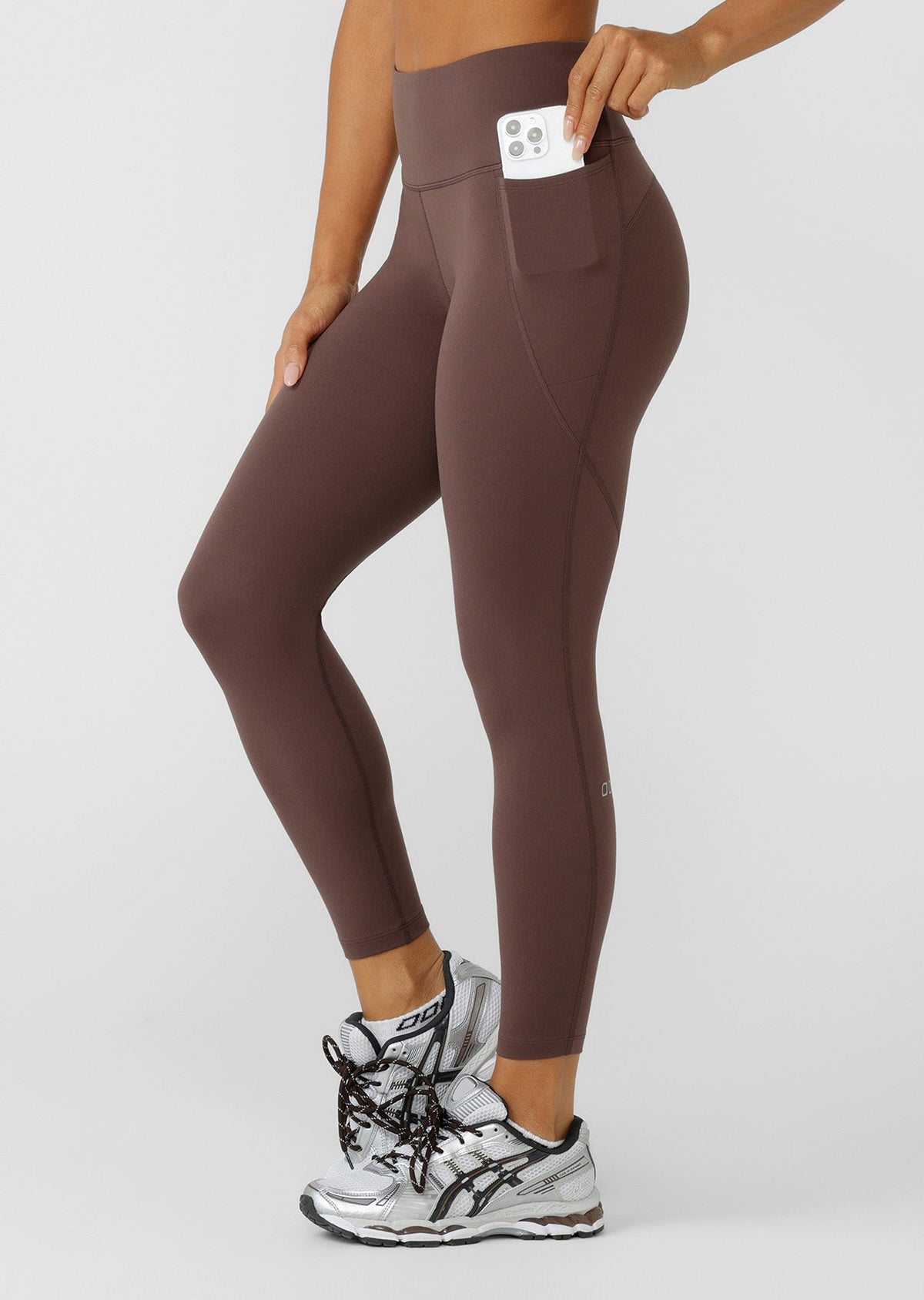 Amy No Chafe Phone Pocket Ankle Biter Leggings