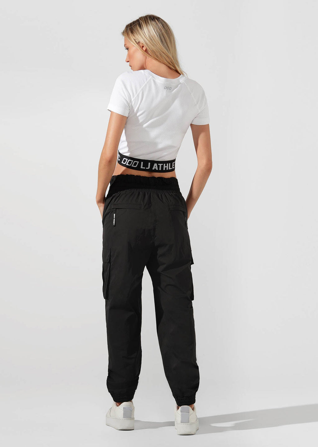 Athletic Cropped Seamless Tee