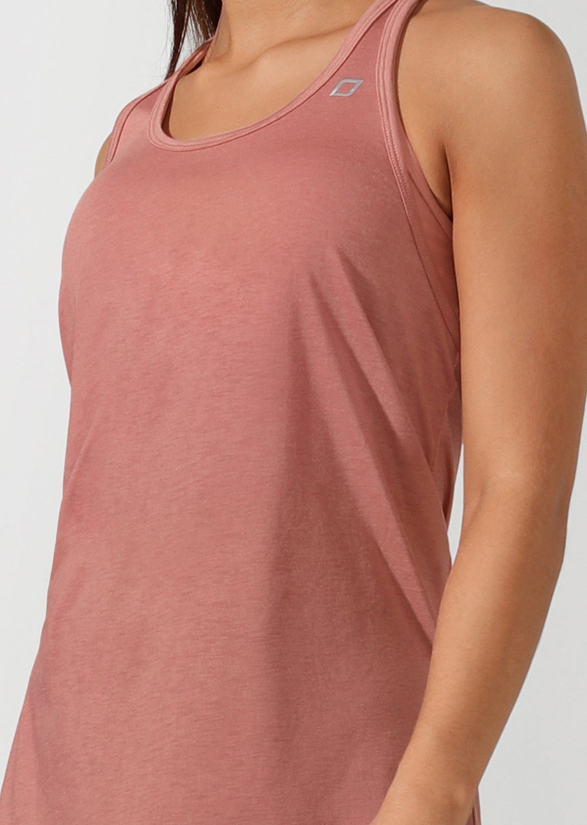 Balance Lightweight Tank