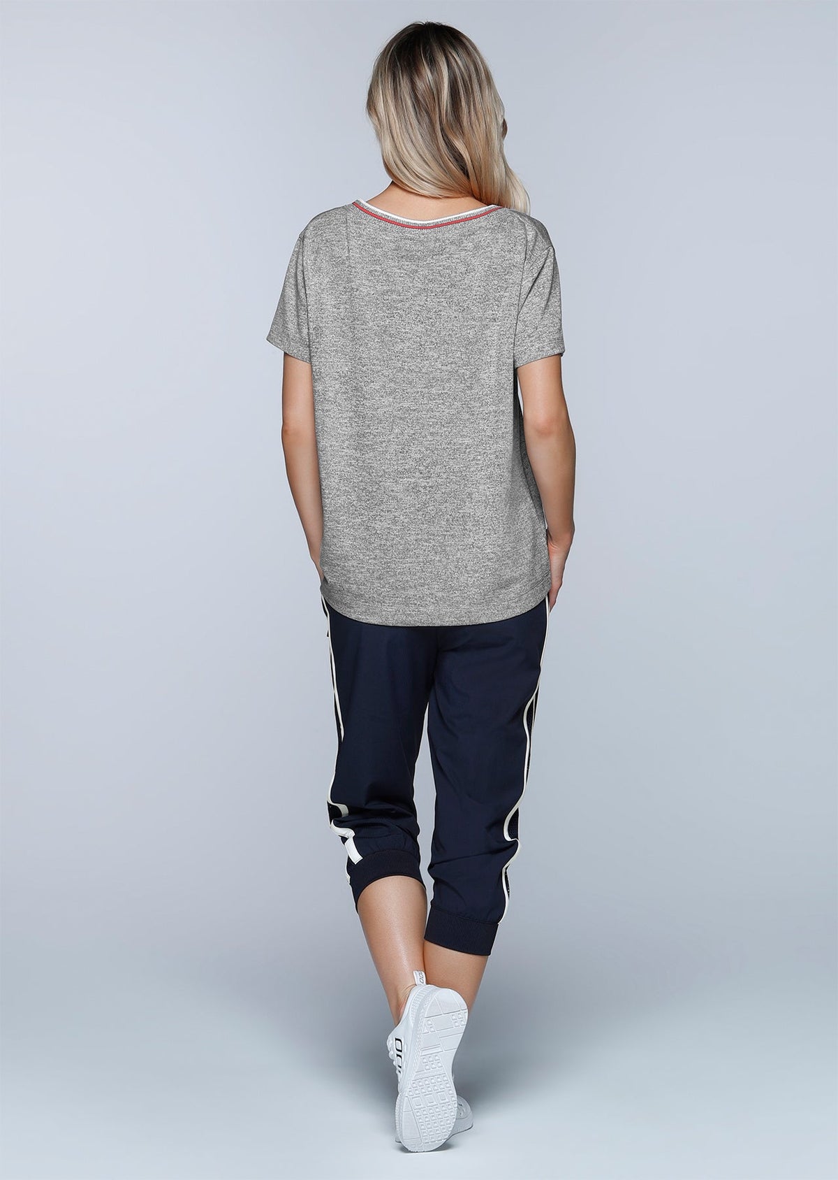Charlotte Tee
