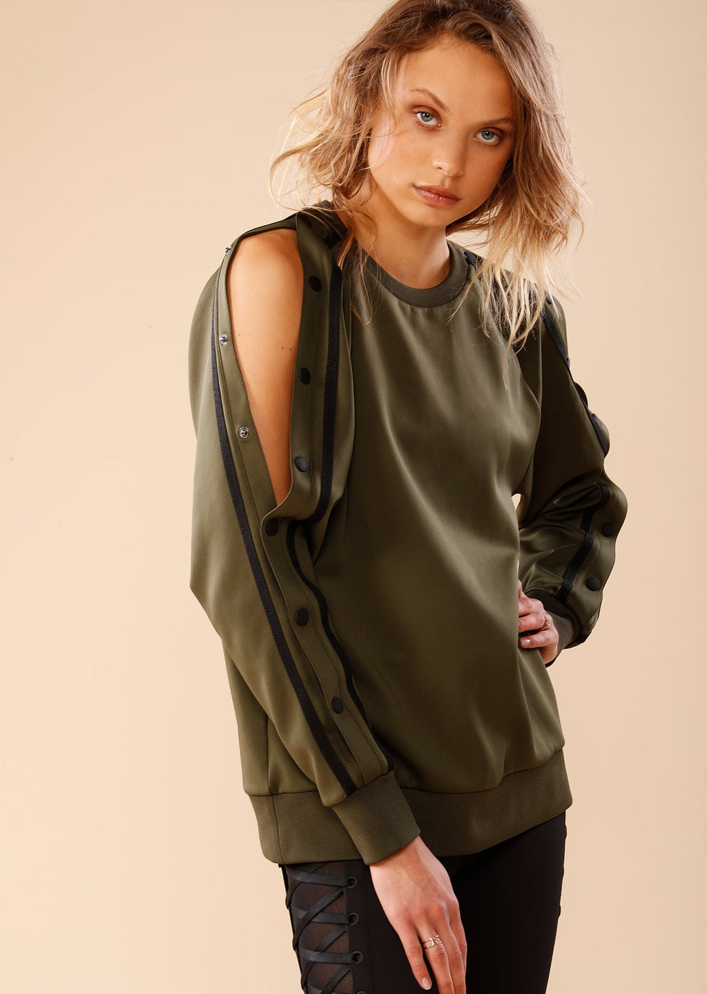 Highline L/Slv Snap Top