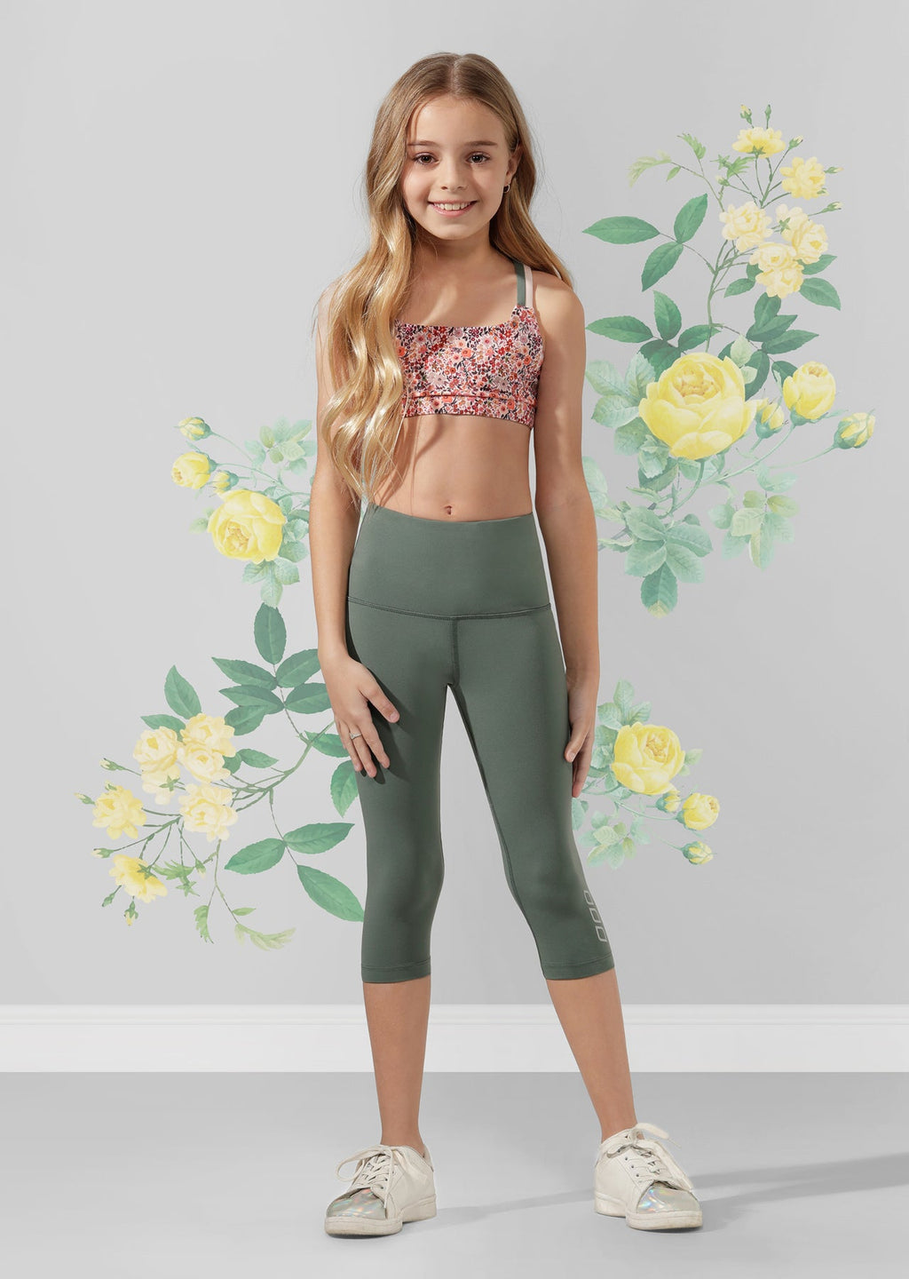 Lotus 3/4 Tight