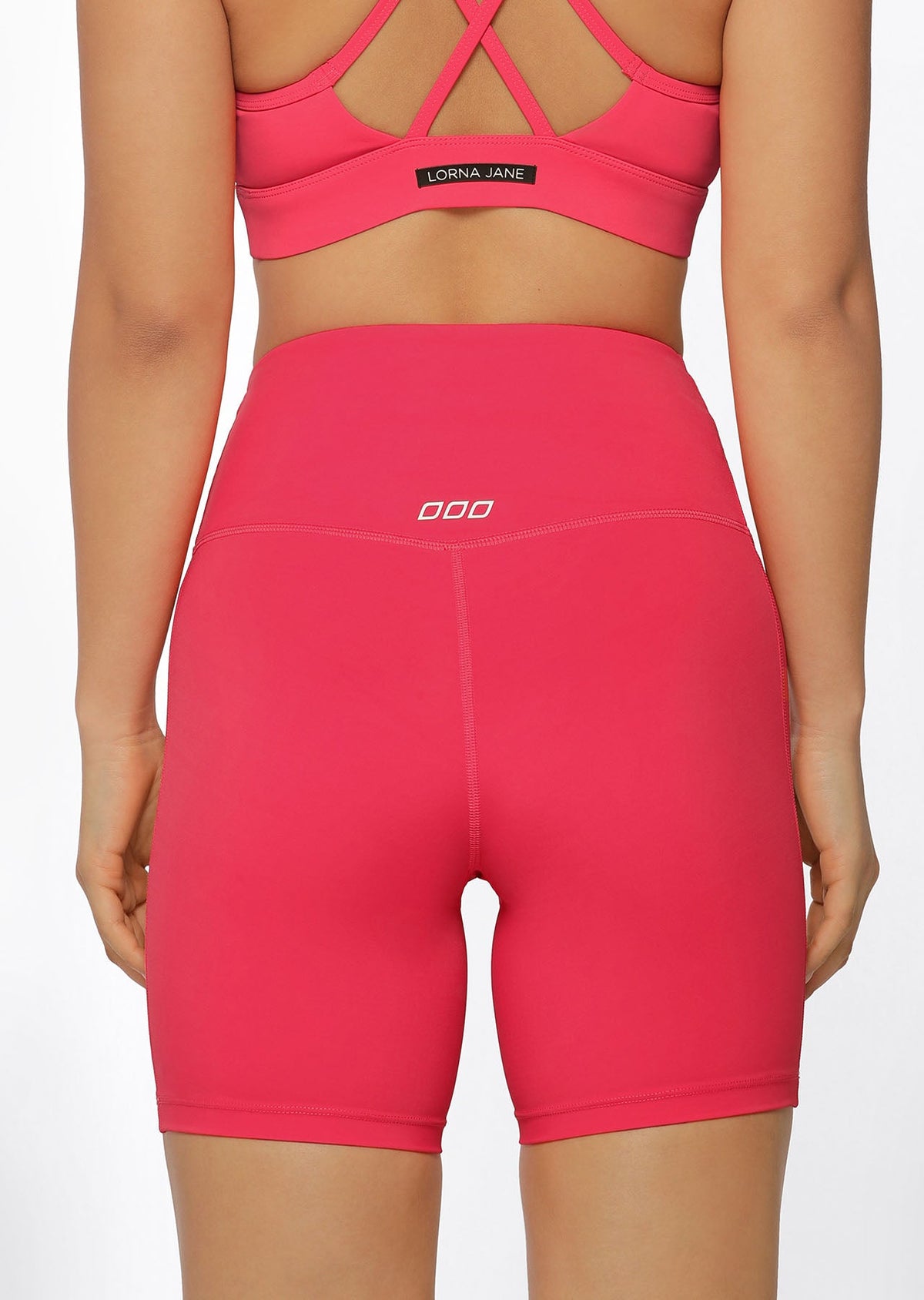 Lotus No Chafe Cool Touch Bike Shorts