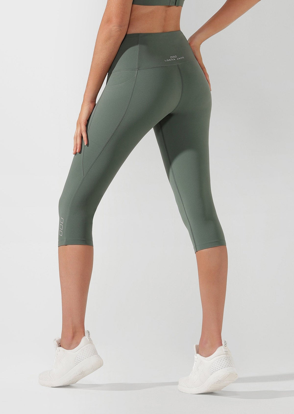 Move Core Phone Pocket 3/4 Tight