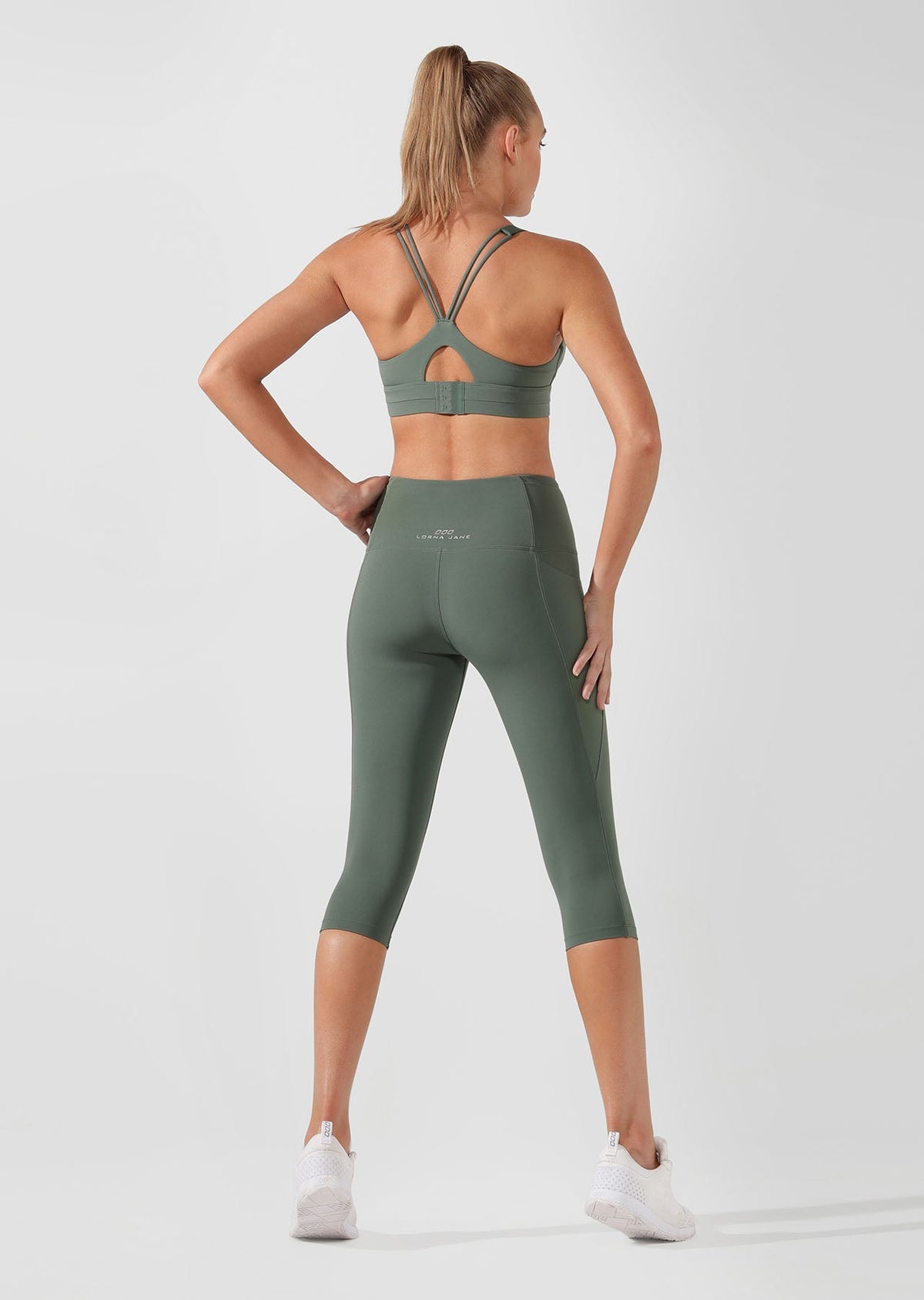 Move Core Phone Pocket 3/4 Tight