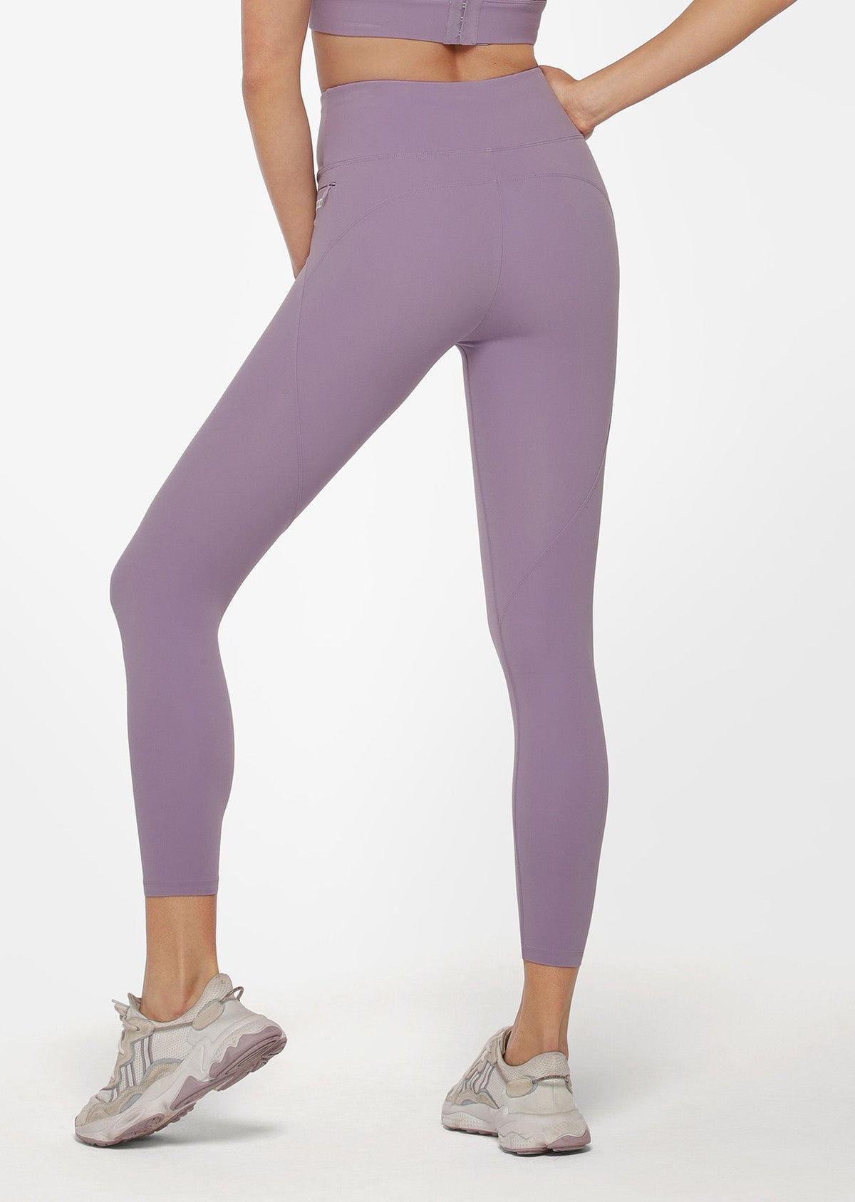 New Amy Ankle Biter Leggings